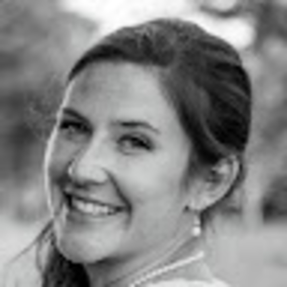Meet your Posher, Leslie